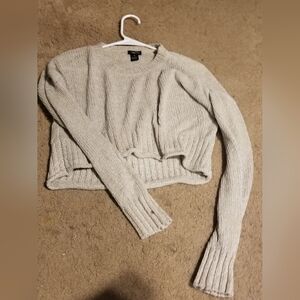 Crop top sweater
